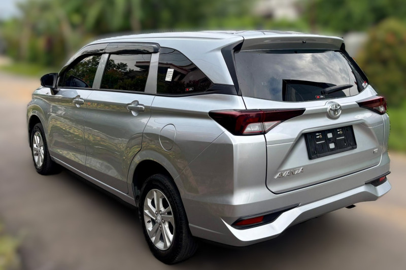 Mobil Bekas Toyota Avanza 1.3 E M/T 2023