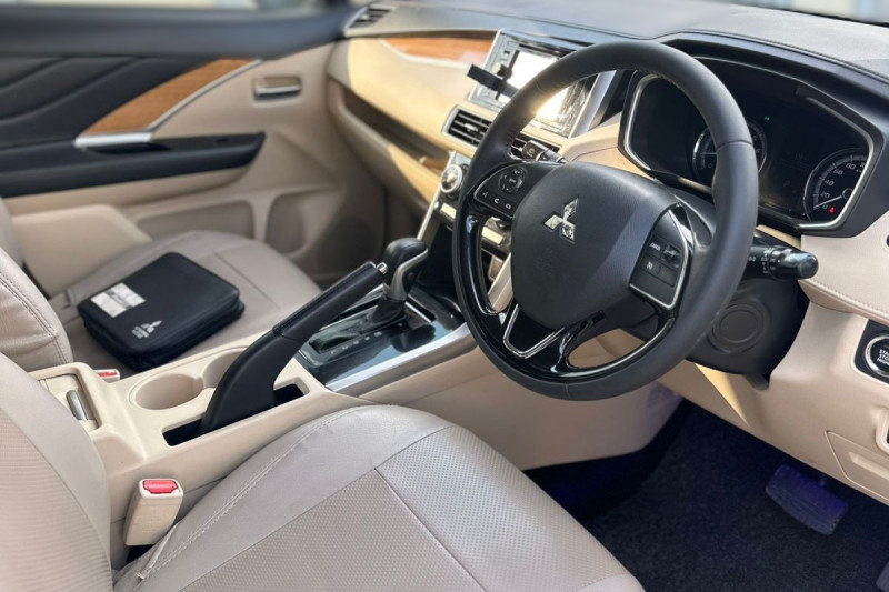 Mobil Bekas Mitsubishi Xpander Ultimate A/T 2019