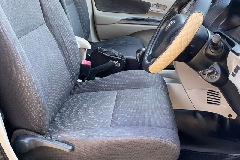 Mobil Bekas Toyota Avanza 1.5 G M/T 2021