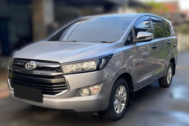 Mobil Bekas Toyota Innova G A/T 2016